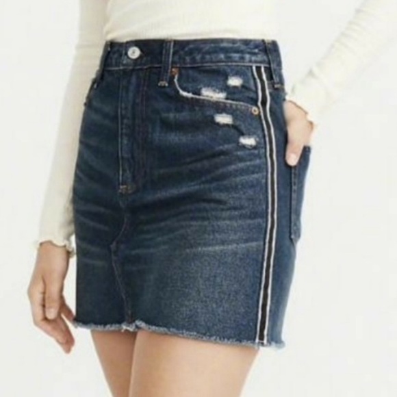 Abercrombie & Fitch Zoe Natural Rise Vintage A-Line   Denim Mini Skirt 24/00 - Picture 1 of 13